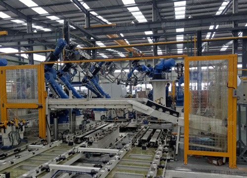 预埋槽道焊接机器人自动生产线