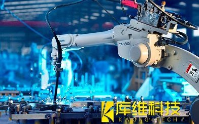 从手动到自动：焊接设备的演变历程